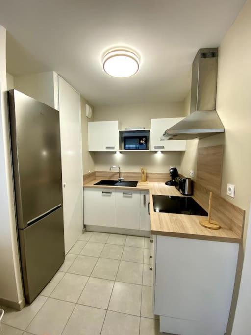 "Haven" Apartment Saint-Priest  Ngoại thất bức ảnh