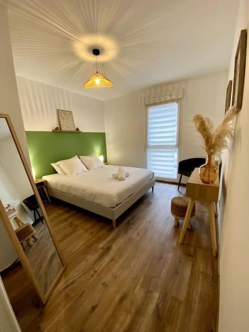 "Haven" Apartment Saint-Priest  Ngoại thất bức ảnh